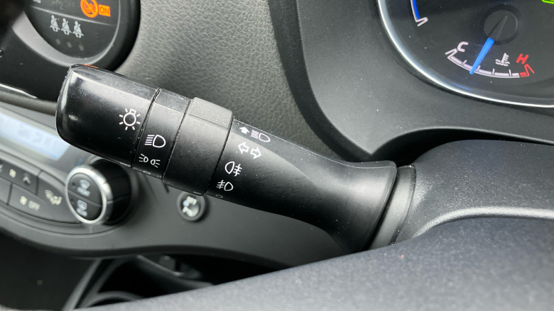 Toyota Yaris 1.5 Hybrid Icon Tech 5dr CVT Hybrid Hatchback